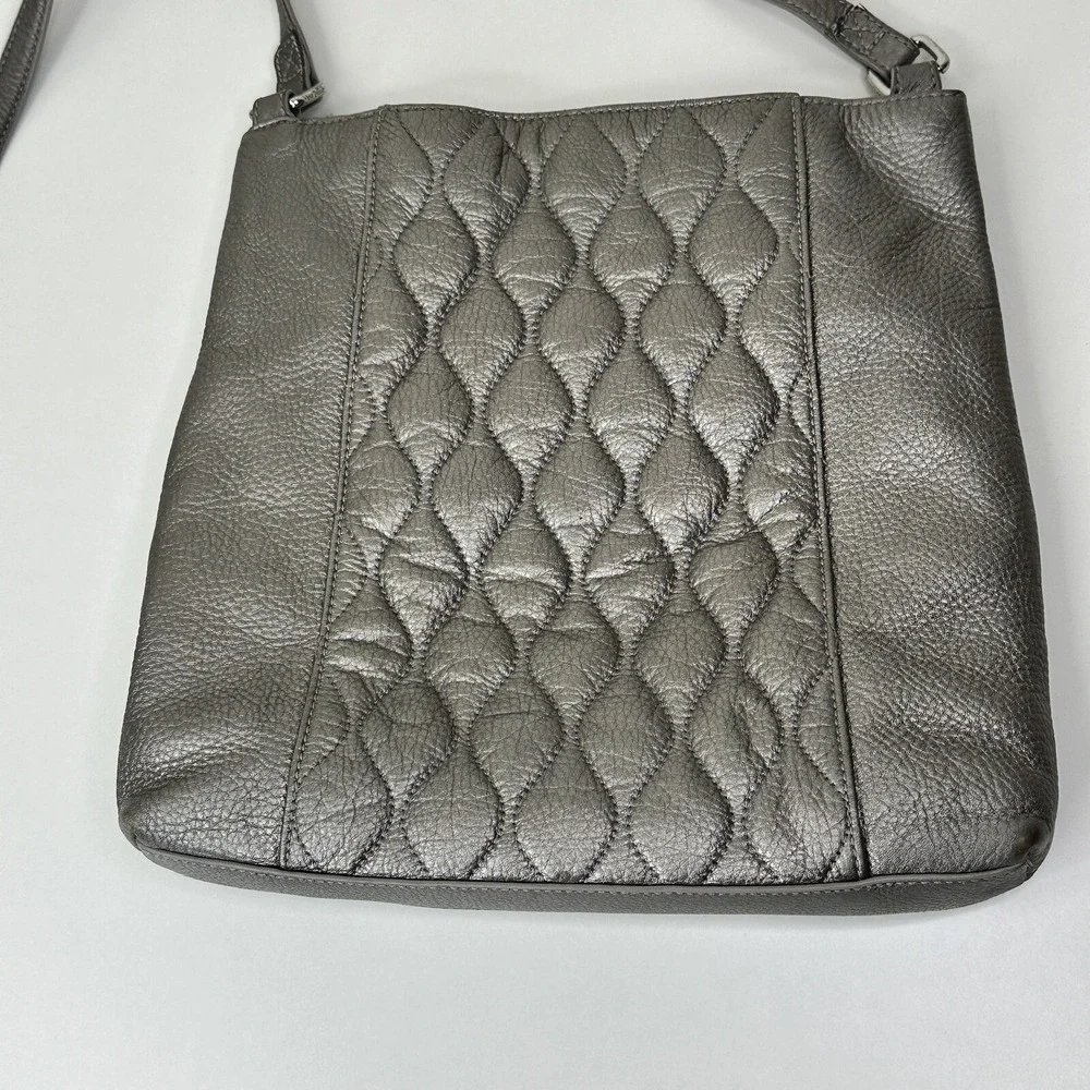 Vera Bradley Quilted Leather Molly Crossbody Purse Silver Metallic Crossbody Bag